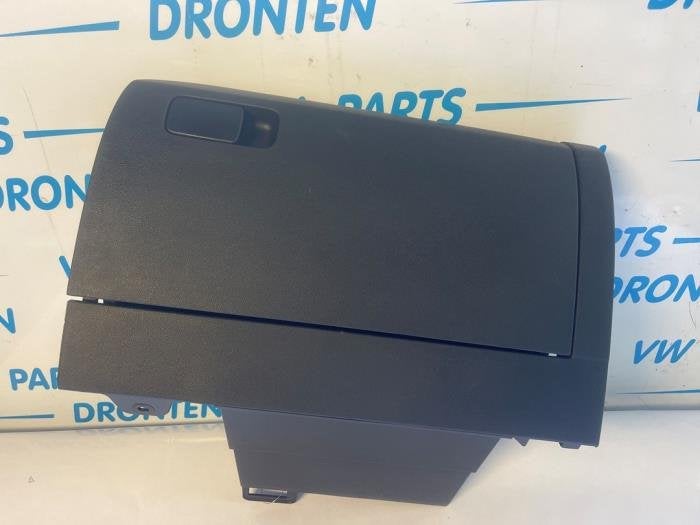 Dashboardkastje van een Volkswagen Polo, Gebruikt, -, Volkswagen, -