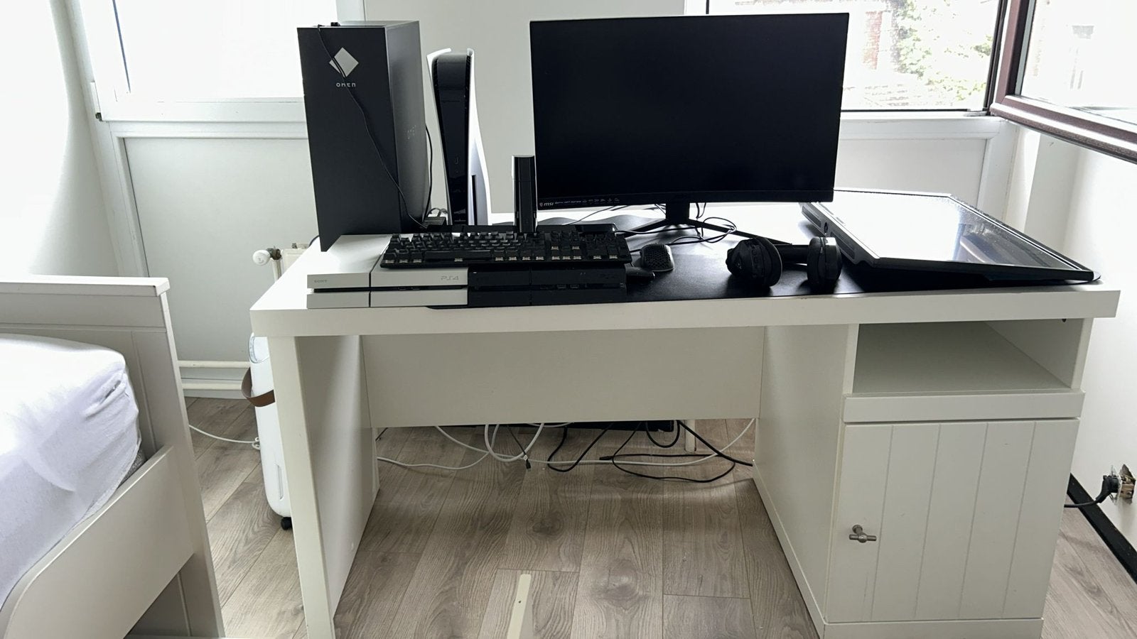 eenpersoonsbed met opberglades en bureau, Enlèvement, Utilisé, Une personne, Blanc