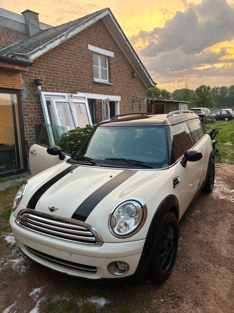 Clubman 2010,benzine, top-staat, 160,000km, Auto's, Voorwielaandrijving, 4 deurs, USB, 4 cilinders