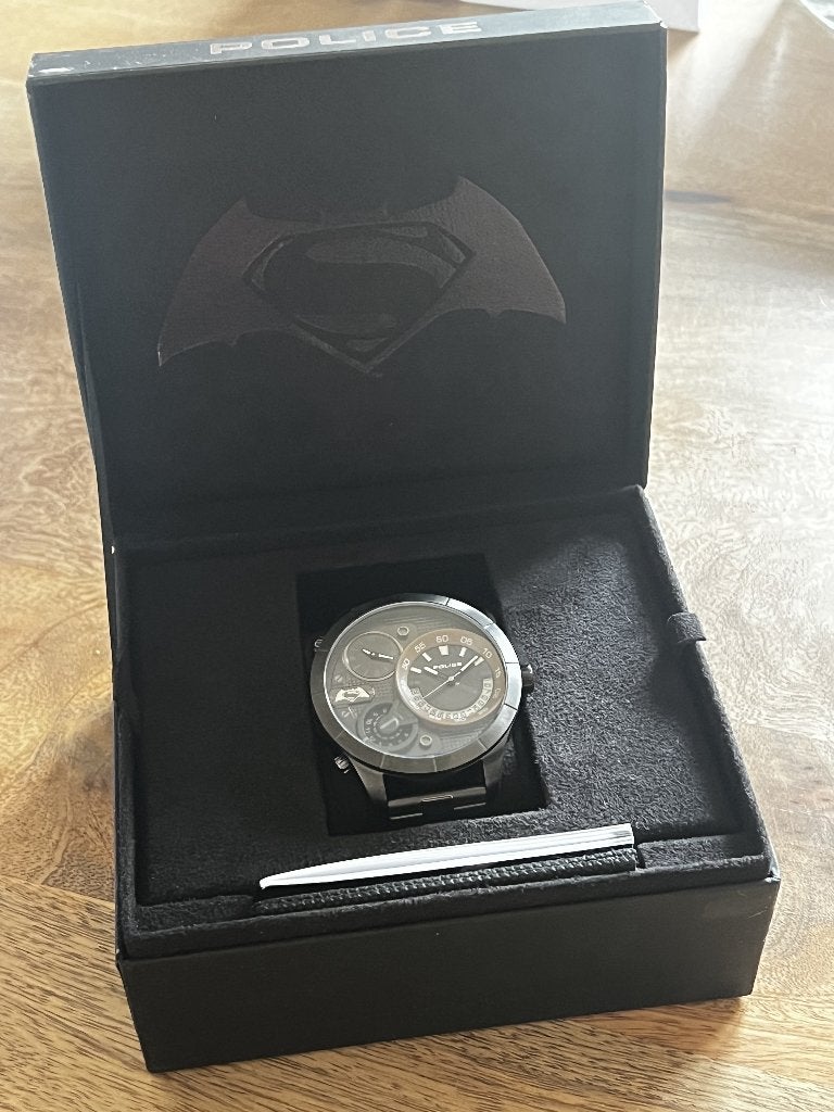 montre POLICE Batman Vs Superman, Handtassen en Accessoires, Staal, Staal, Polshorloge, Nieuw