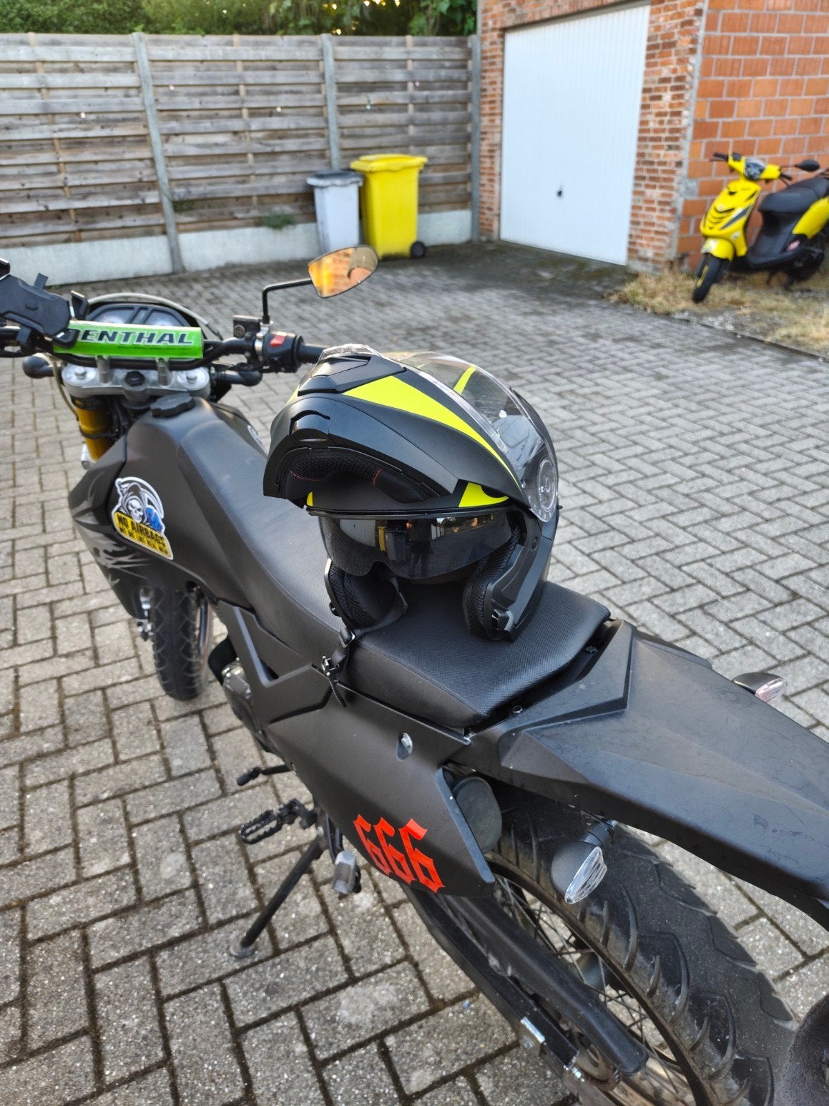 supermoto pioneer monodust 125cc 4t, Motos, Occasion, Échappement sport, Particulier, Pioneer