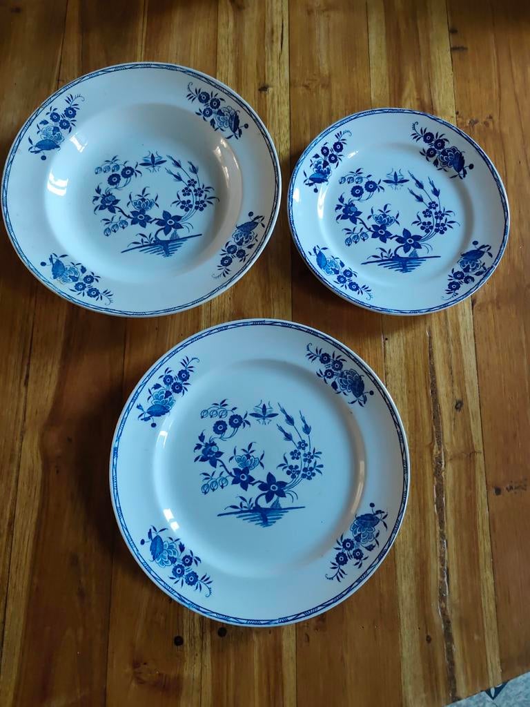 Assiettes Boch frères Grand Bouquet  18