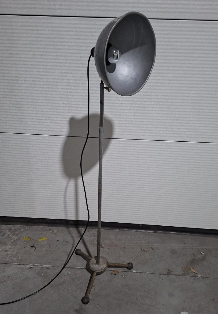 Narita fotostudio vloerlamp, hoogte 130 - 210 cm, 50/60s, Antiek en Kunst, Ophalen of Verzenden