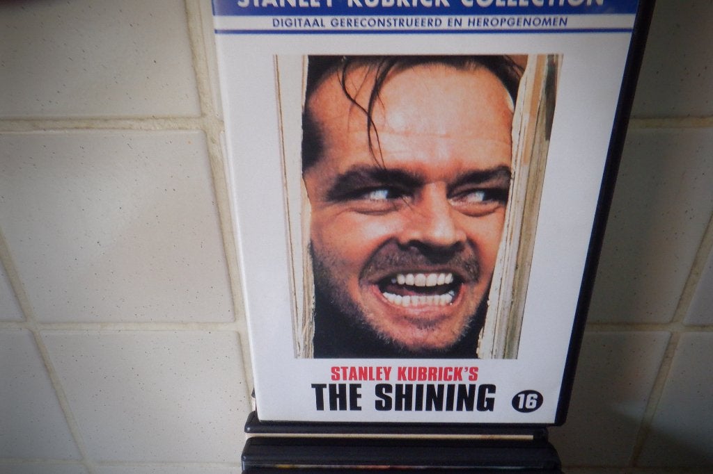 DVD Stanley Kubrick's The Shining., Vanaf 16 jaar, Ophalen of Verzenden, Zo goed als nieuw, Bovennatuurlijke thriller