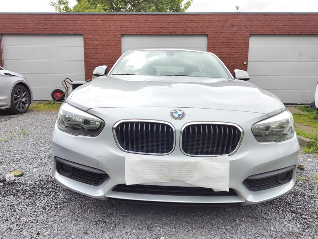 BMW serie 1 116 benzine eind 2019, Auto's, BMW, 4 cilinders, 5 deurs, Particulier, Dealer onderhouden