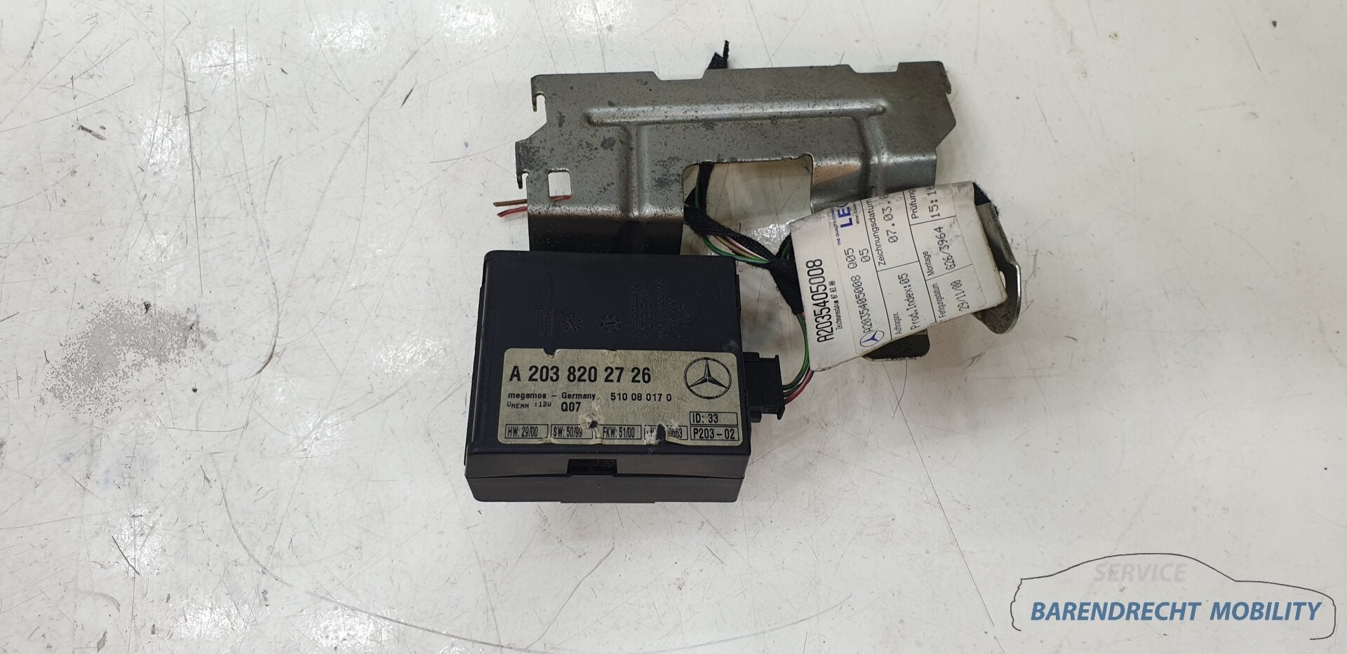 Mercedes W203 S203 C Klasse alarmmodule alarmrelais A2038202, Gebruikt, Mercedes-Benz AG, Mercedes-Benz, Mercedesstrasse 120
70372  Stuttgart, DE