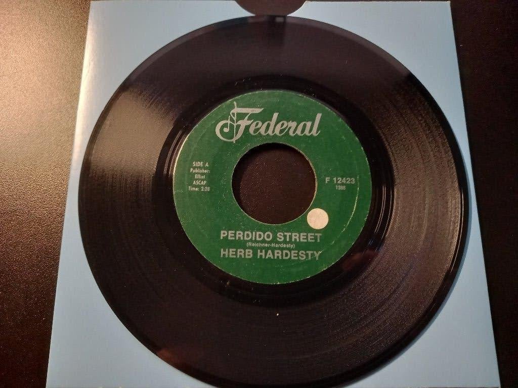 Herb Hardesty‎ — « Popcorn » de Perdido Street '7, CD & DVD, Enlèvement ou Envoi, 7 inch, Comme neuf, Housse de protection extérieure
