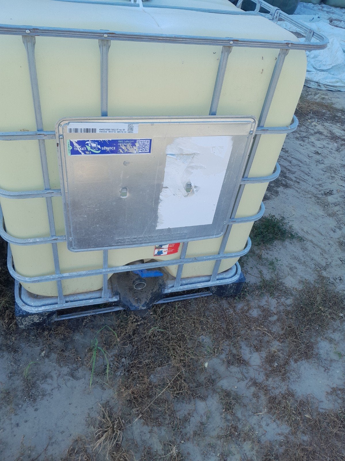 IBC vat 1000 liter, Ophalen