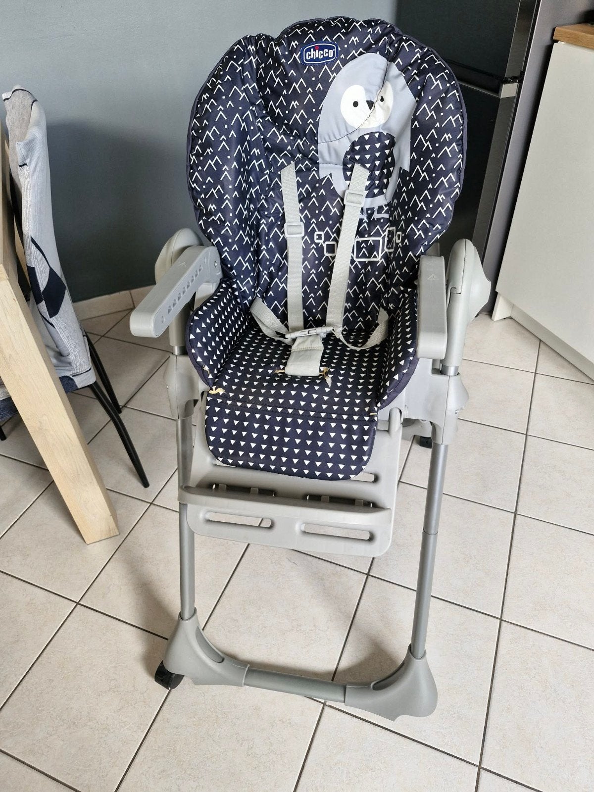 Kinderstoel chicco, Enfants & Bébés, Enlèvement, Utilisé, Table(s) et Chaise(s)