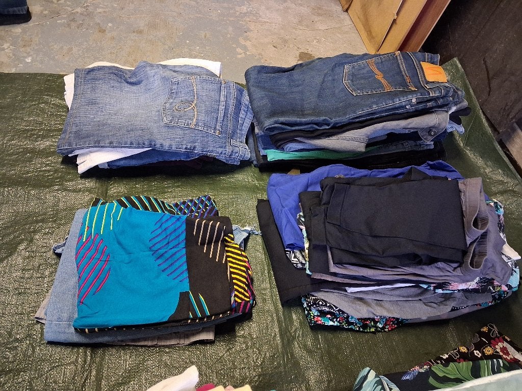 Groot lot / pakket dames kledij: 112stuks, Kleding | Dames, Ophalen, Gedragen