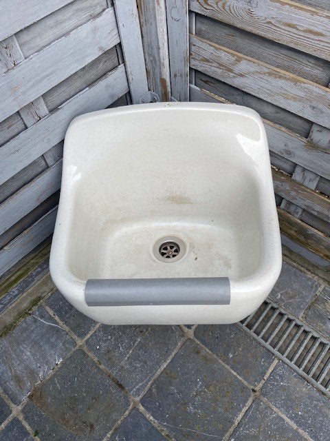 Porseleinen wasbak werkplaats/garage, Ophalen, Zo goed als nieuw, Wastafel
