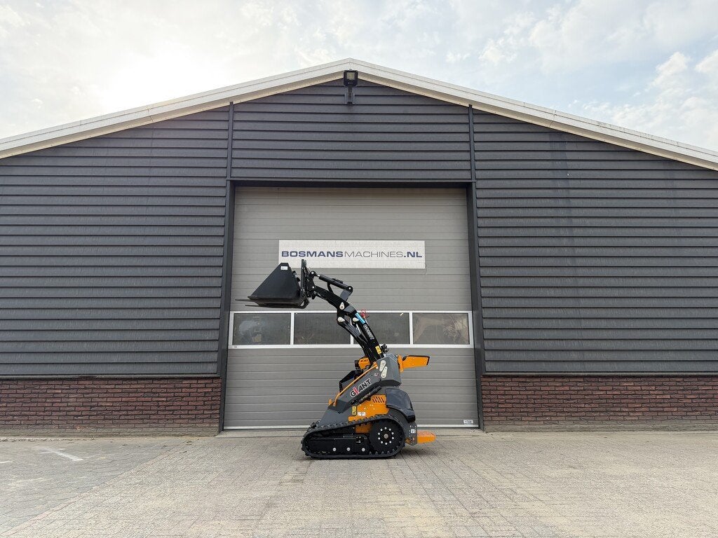 Giant GS850 T skidsteer lader NIEUW, Tobroco, Info@tobroco.nl, Sprendlingenstraat 57
5061 KM  Oisterwijk, Chargeuse sur pneus ou Chouleur