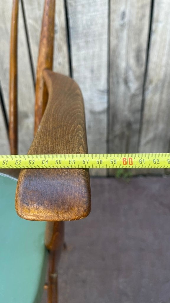 Chaises vintage rares — assise en skaï originale, Bois, Trois, Enlèvement ou Envoi, Zeldzame vintage stoelen