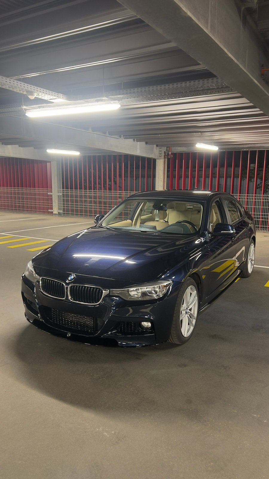 BMW Série 3 F30 Pack M, Auto's, BMW, Achterwielaandrijving, Beige, Blauw, Leder