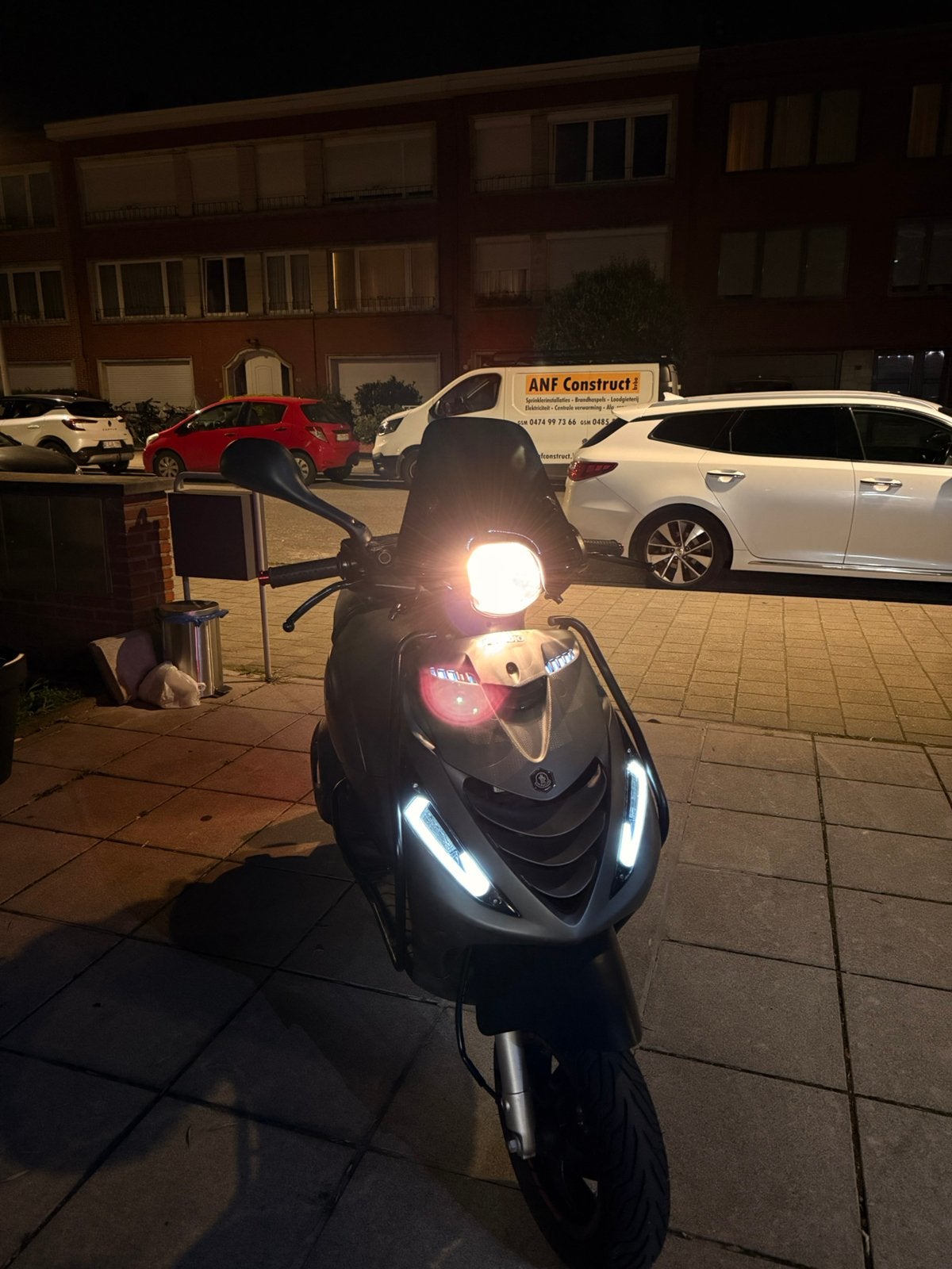 Piaggio Zip, Fietsen en Brommers, Ophalen, Zip, Klasse A (25 km/u), Zo goed als nieuw