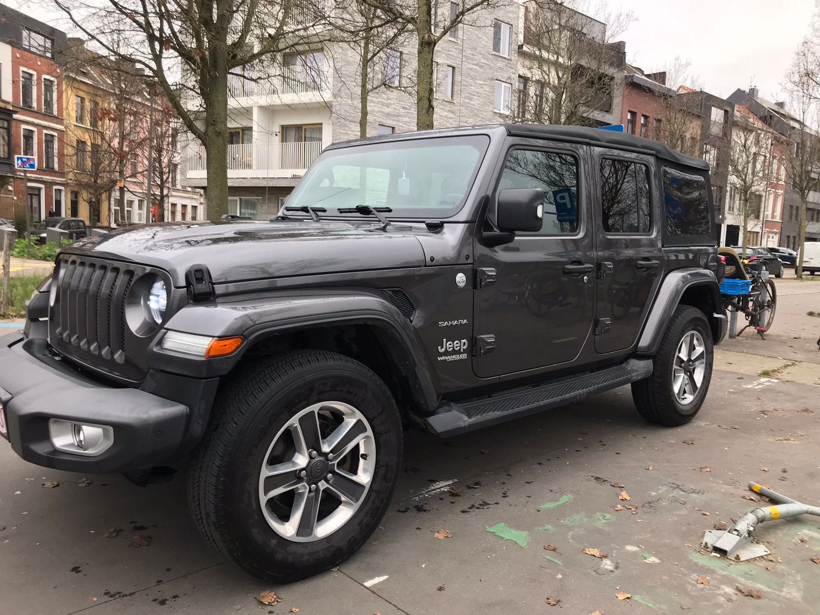 Jeep Wrangler Sahara 4x4, Autos, Cuir, Argent ou Gris, Achat, Entreprise