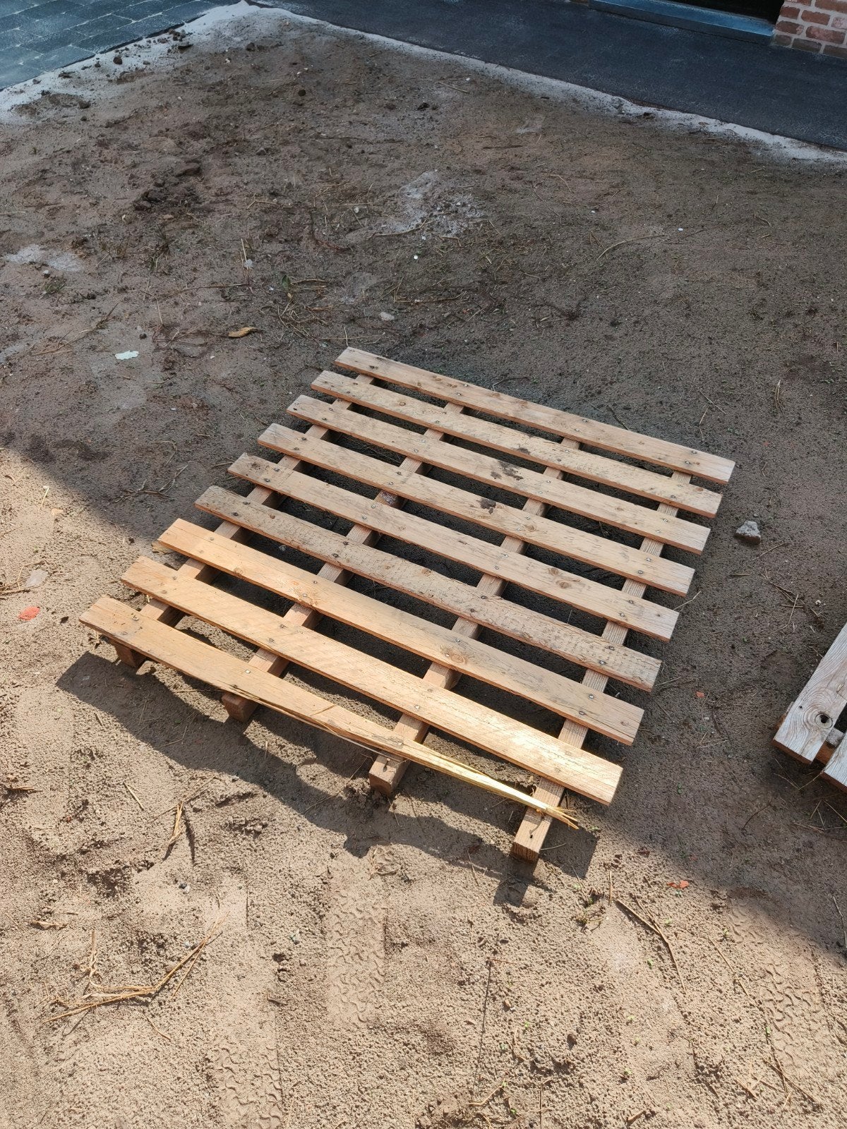 2 houten palletten, Doe-het-zelf en Bouw, Hout en Planken, Ophalen