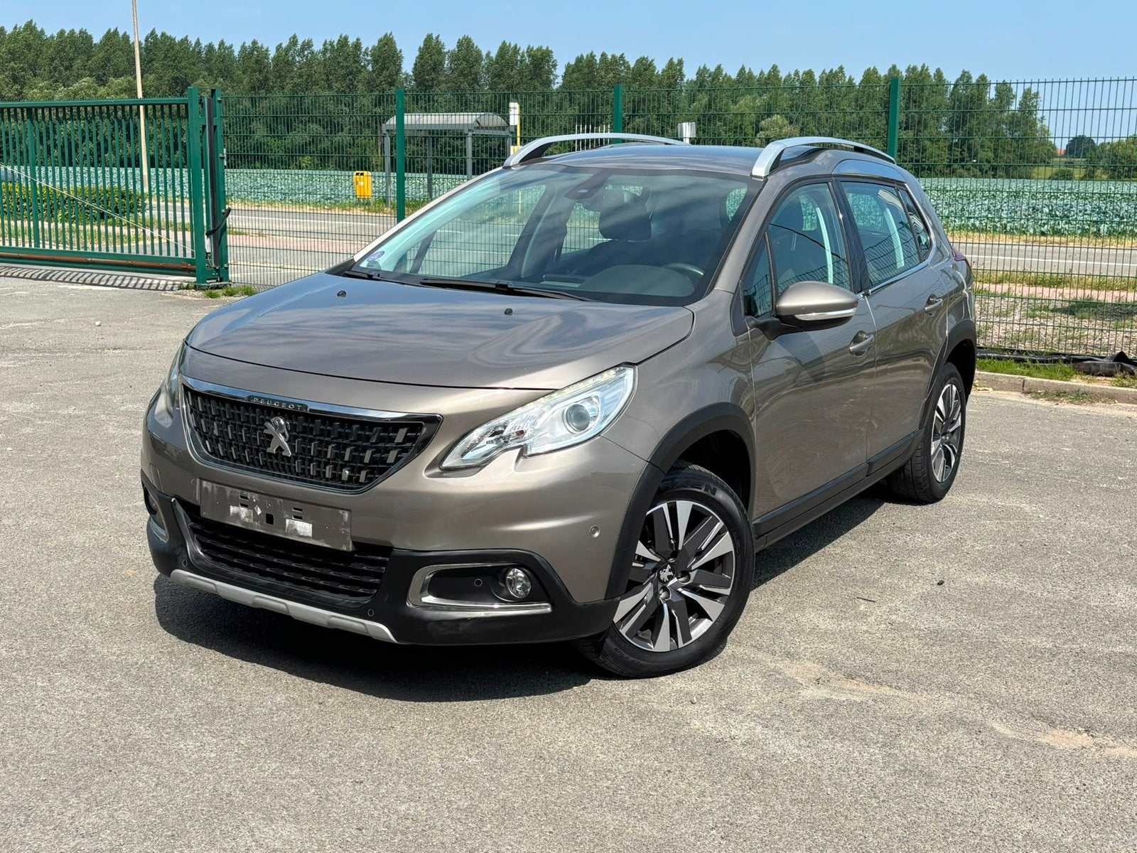 Peugeot 2008 1.2 essence gps airco euro 6b, Achat, Euro 6, Entreprise, Boîte manuelle