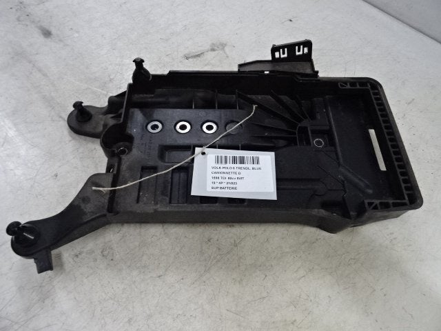 SUPPORT DE BATTERIE Volkswagen Polo VI (AW1), Volkswagen, Volkswagen AG, Utilisé, Kundenbetreuung@volkswagen.de