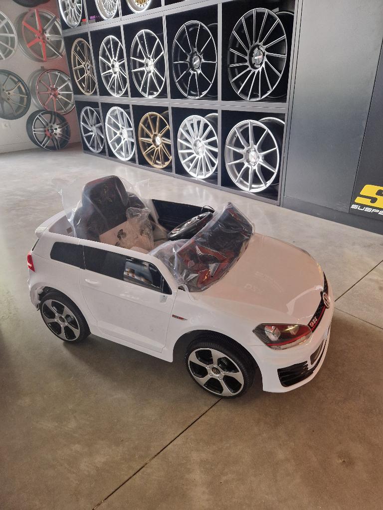 Kinderauto golf 7 gti, Ophalen, Zo goed als nieuw
