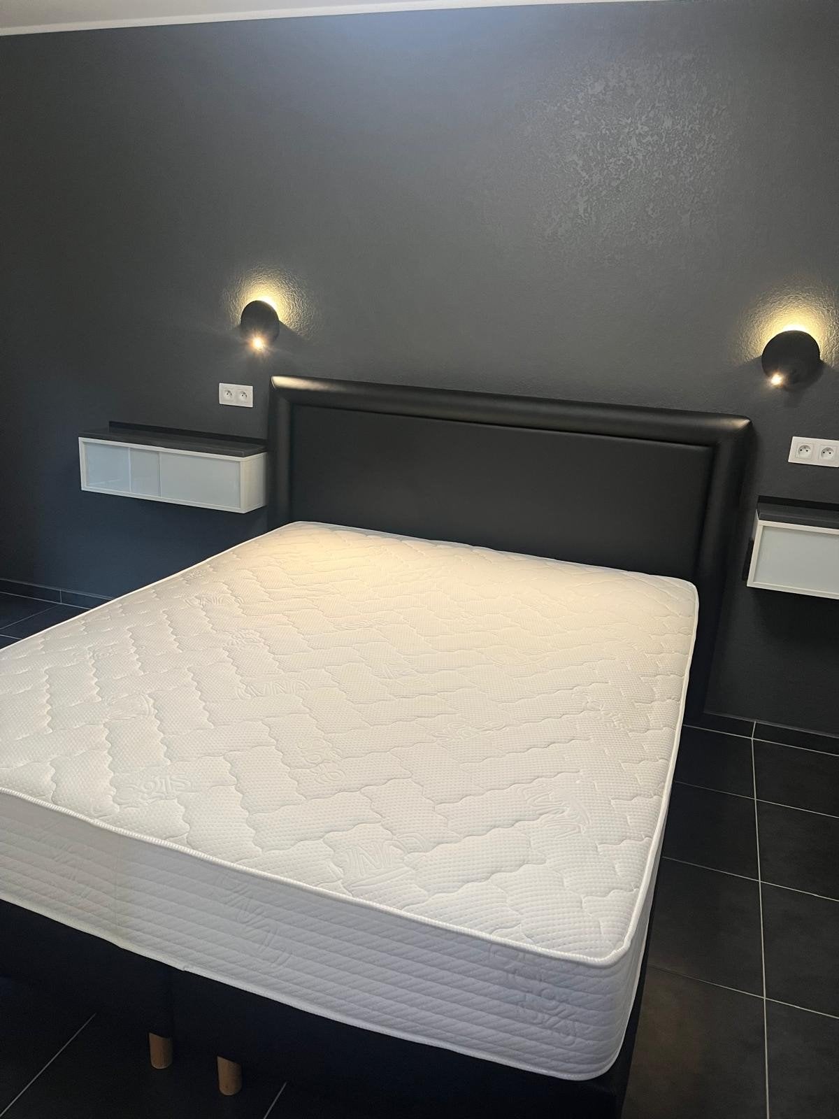 A spa Boxsprings (père dodo) 345€, Enlèvement
