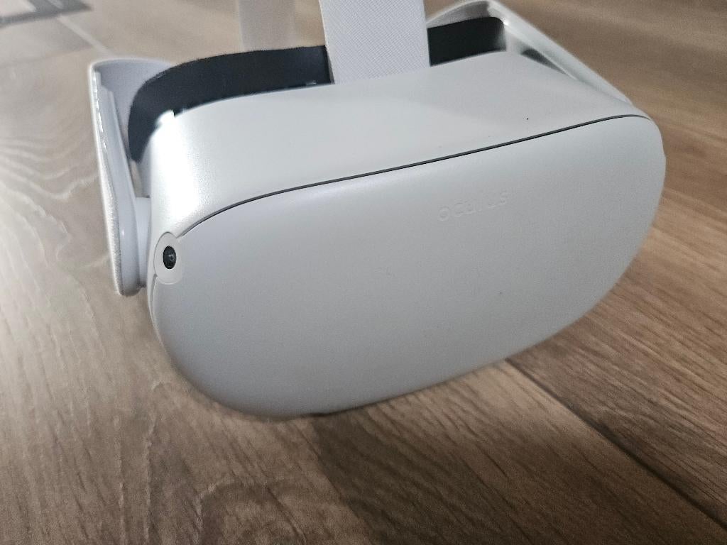 oculus quest 2, Ophalen of Verzenden, Zo goed als nieuw, VR-bril, Overige platformen