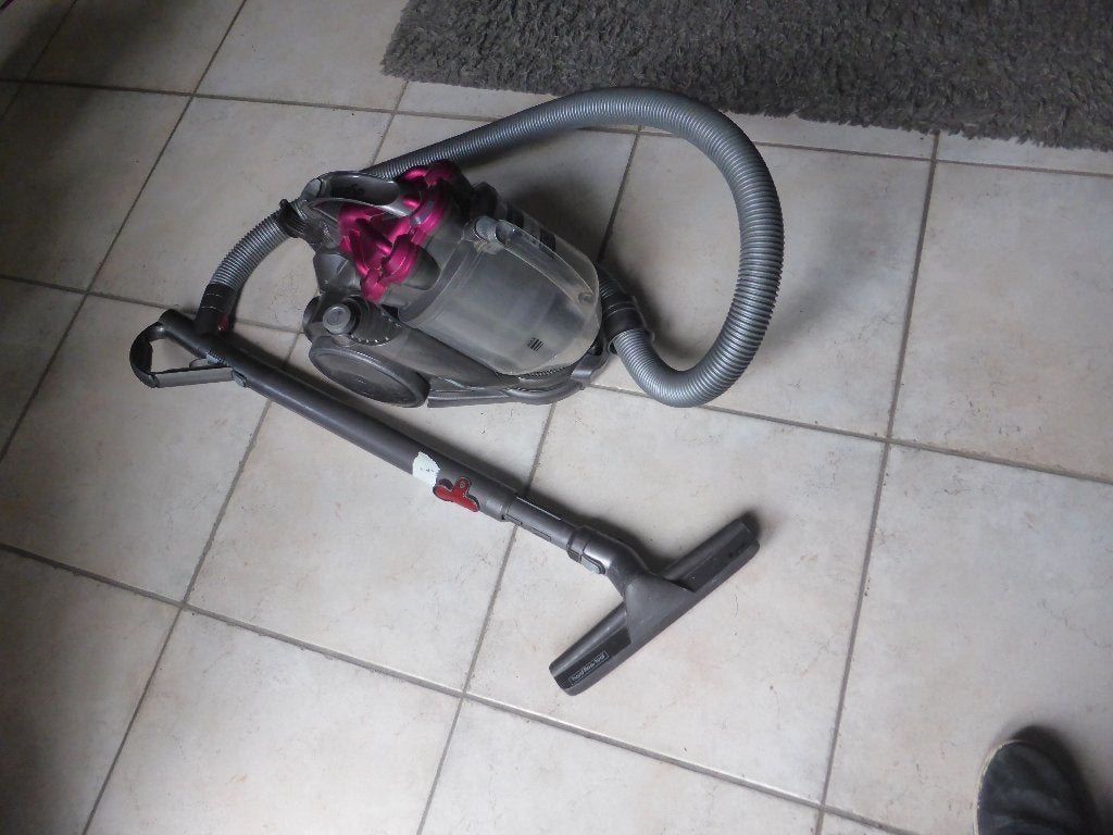 stofzuiger dyson dc19 T2 in goede werkende staat, Electroménager, Enlèvement, Utilisé, Réservoir, Dyson