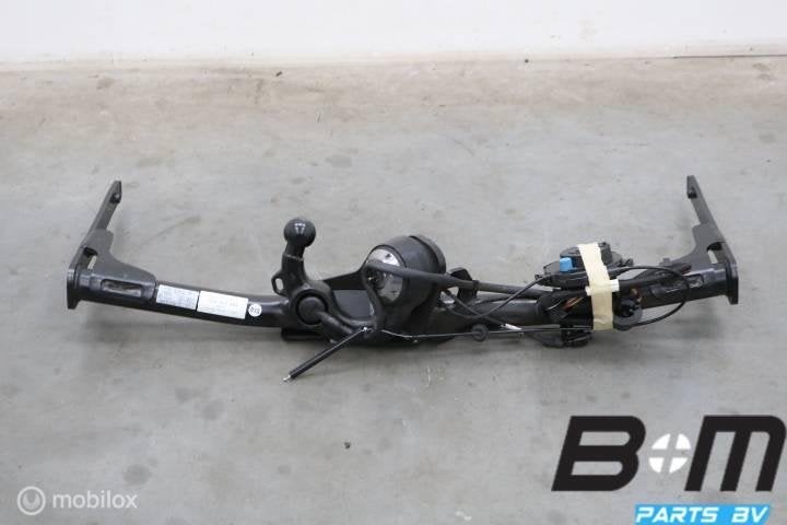 Nieuwe originele zwenkbare trekhaak VW Golf 7 5G0803880J, Gebruikt