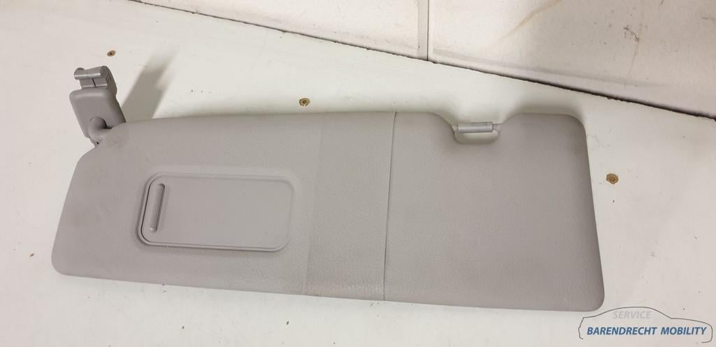 Pare-soleil BMW s rie 1 F20 pare-soleil miroir de maquillage, Petuelring 130
80788  Munich, DE, Info@bmw.de, Utilisé, BMW