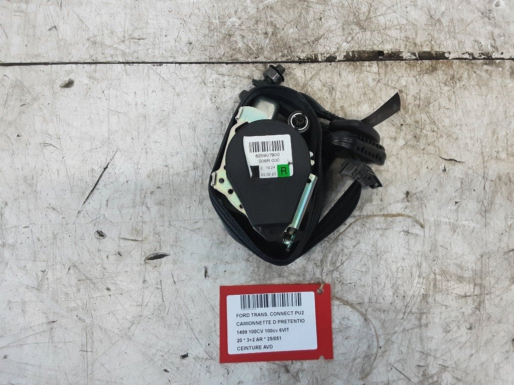 CEINTURE DE SECURITE AVANT DROIT Ford Transit Connect (PJ2), Autos : Pièces & Accessoires, Henry-Ford-Straße  1
50735  Köln, DE