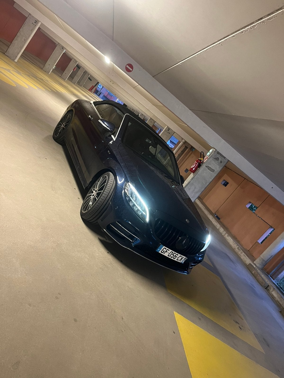 Mercedes classe c220d cabriolet 194 chevaux an 2019, Auto's, Mercedes-Benz, Automaat, Parkeerassistent, Diesel, Vierwielaandrijving