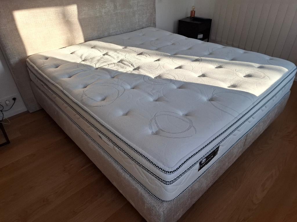 Matelas SIMMONS type AMETHYSTE - 180x200cm, Neuf, Matelas, Enlèvement, 180 cm