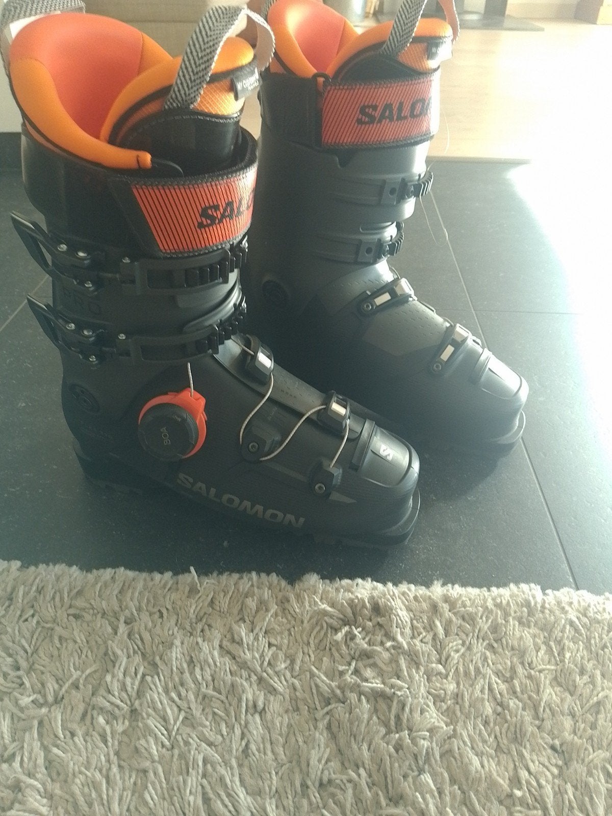 skischoenen Salomon als nieuw!, Sports & Fitness, Enlèvement ou Envoi, Chaussures, Ski, Salomon