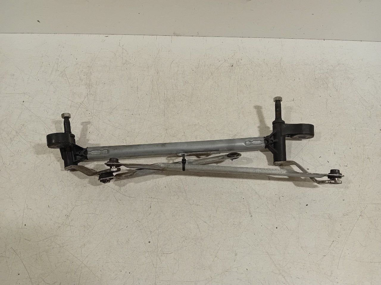 Ruitenwisser mechaniek voor Opel Corsa, Onderdelen@venauto.nl, Van der Ven Autorecycling B.V., Ettenseweg 76, 4706 PB Roosendaal, The Netherlands