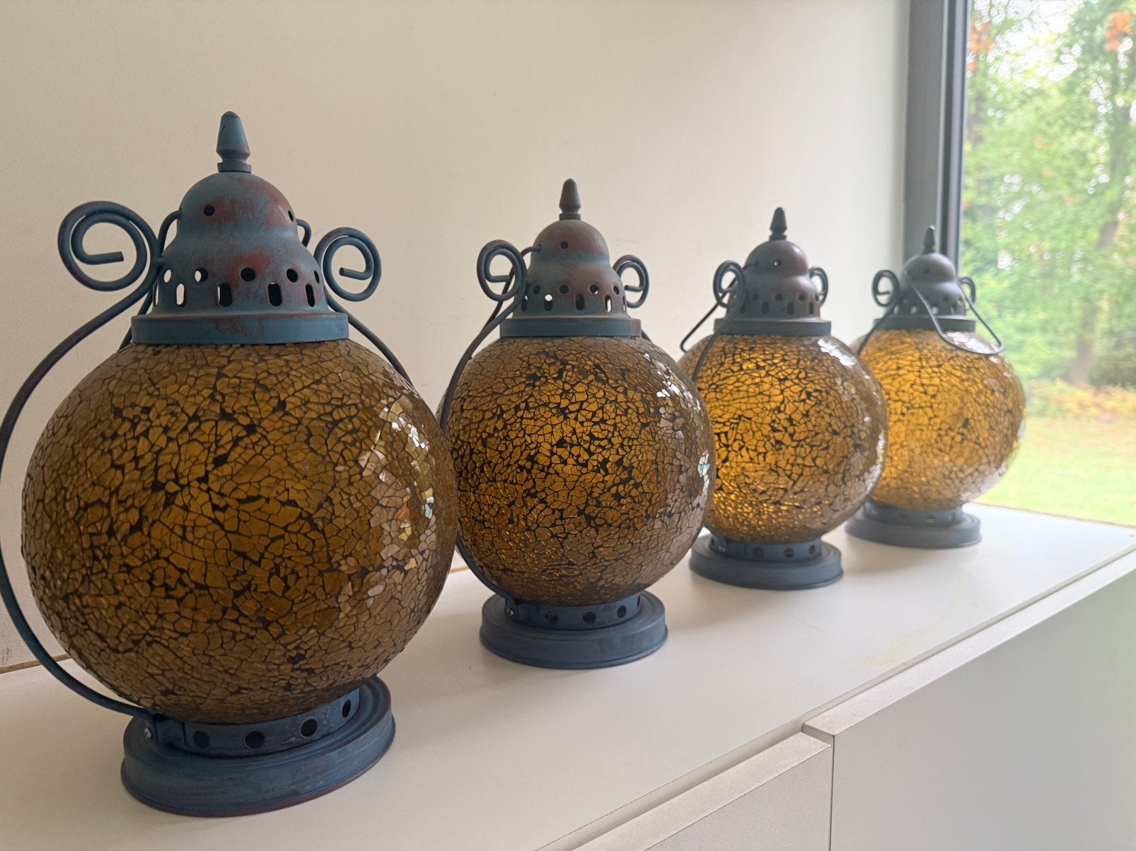 4 oosterse mozaïek lantaarns amber glas + LED-verlichting, Ophalen, Zo goed als nieuw, Glas