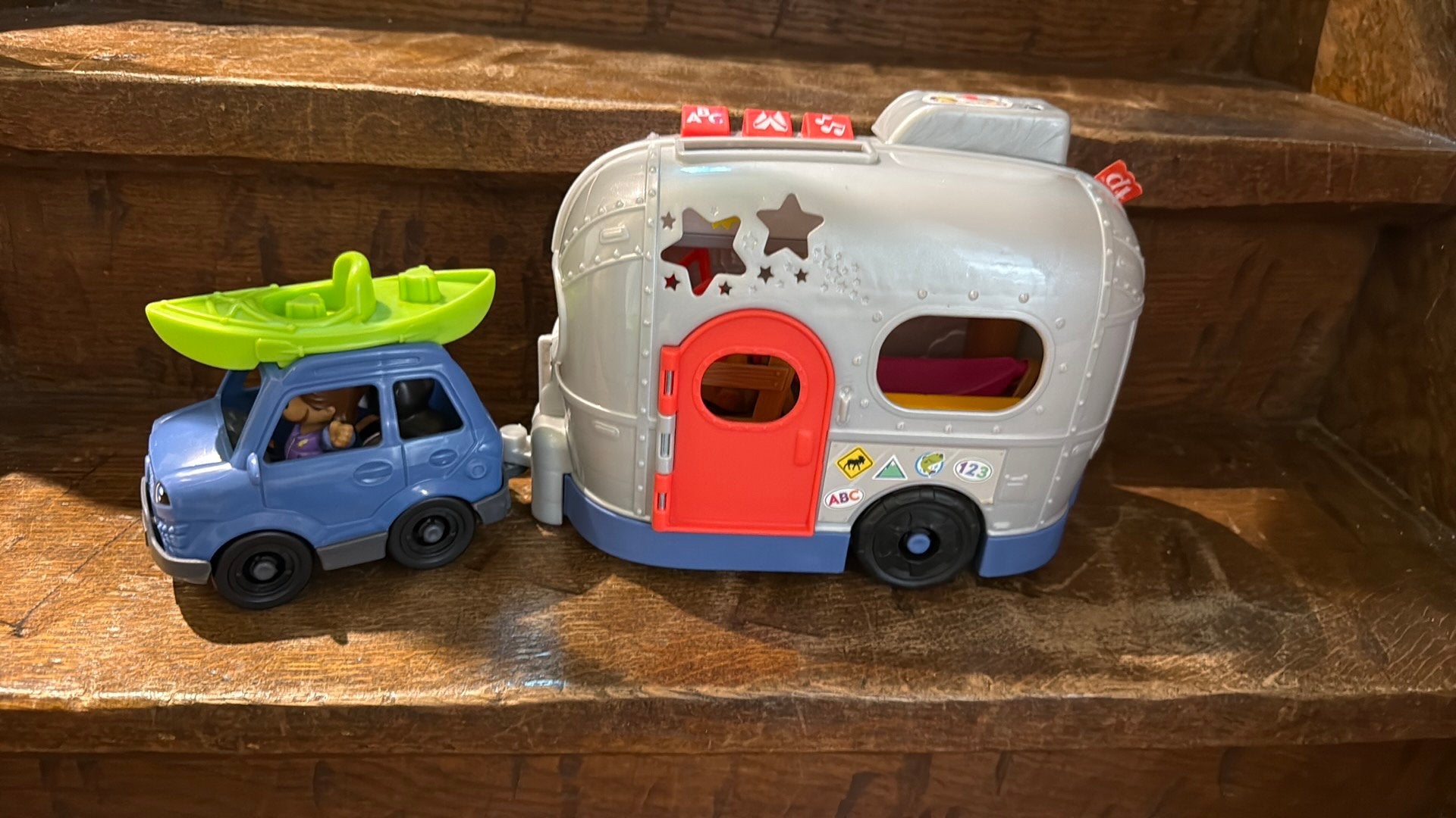 Fisher Price Little People leercaravan, Enfants & Bébés, Jouets | Fisher-Price, Enlèvement, Utilisé