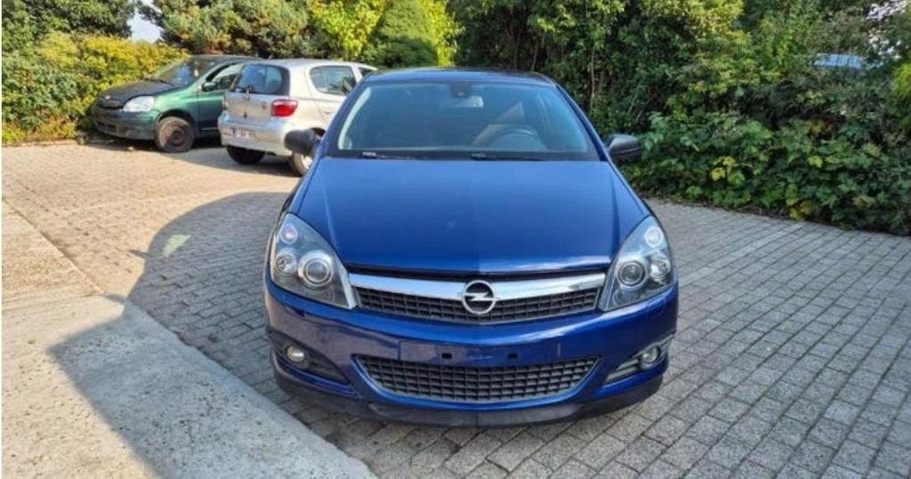 Opel Astra GTC – 1.6 Benzine Automaat 107000km Met Keuring, Stof, 4 cilinders, Bluetooth, 185 g/km