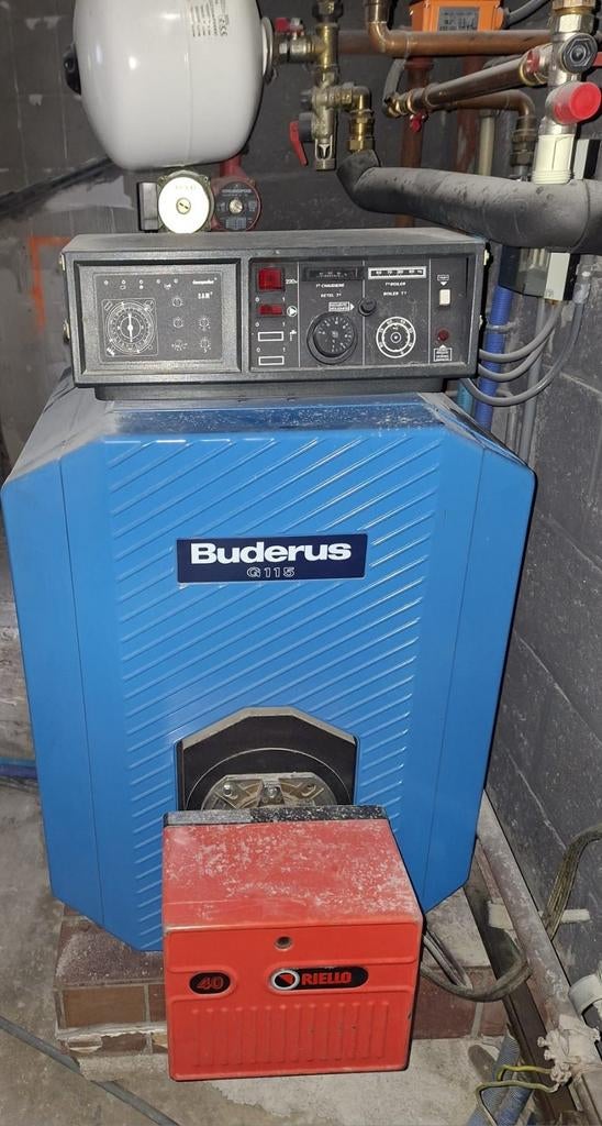 Buderus G115 mazoutketel, Ophalen