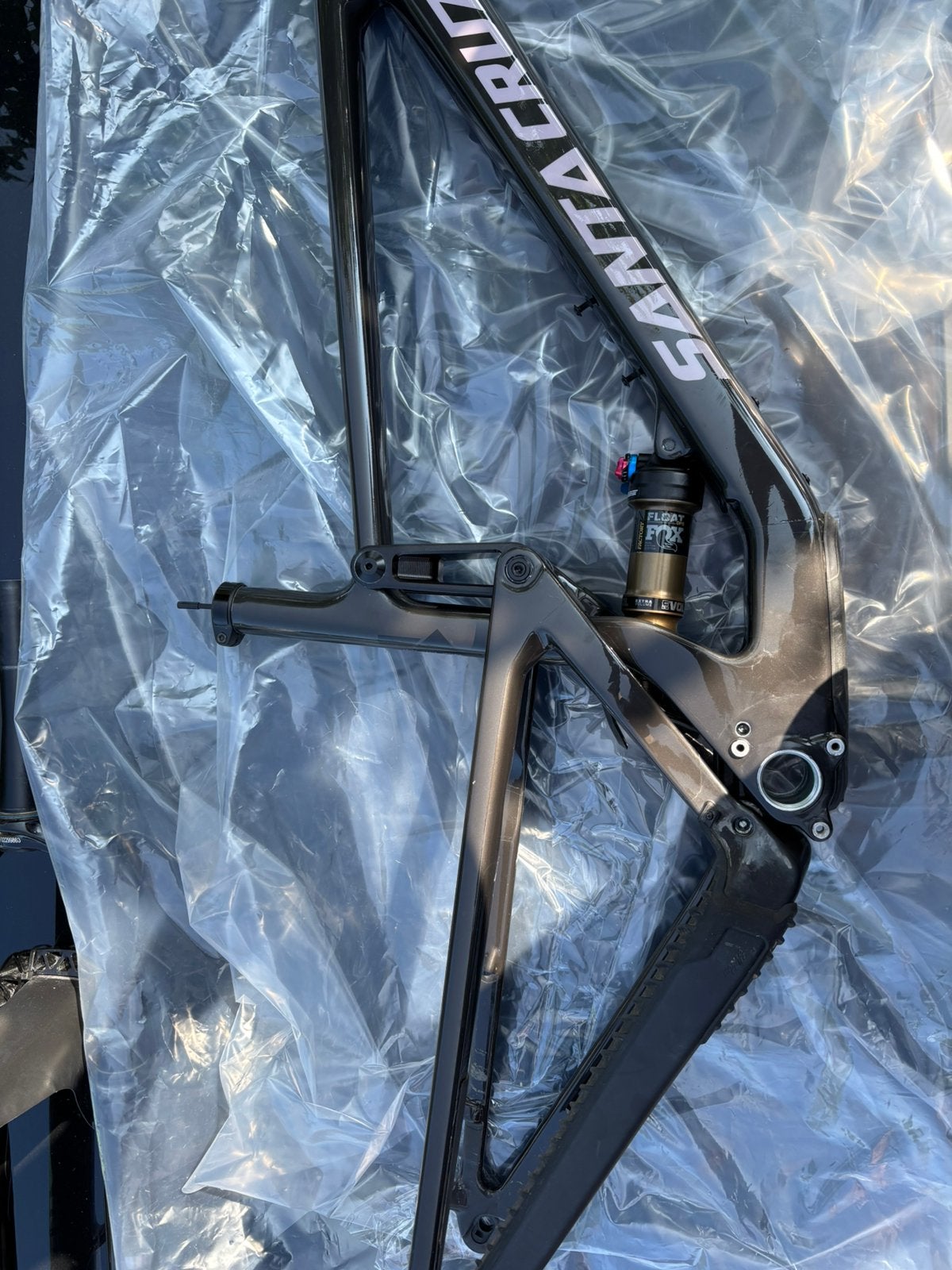 Cadre Santa Cruz Tallboy cc, Enlèvement