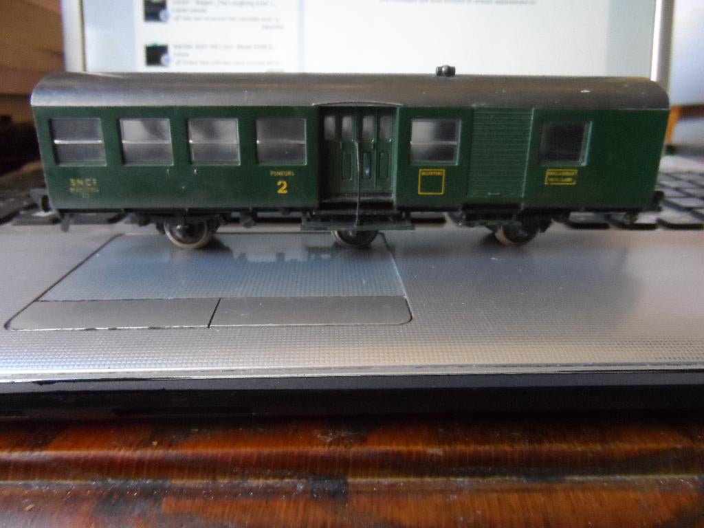 FLEISCHMANN HO. 144X - SNCF - Wagon passagers/bagages - 2iè, Analogique, Enlèvement ou Envoi, Fleischmann, Wagon
