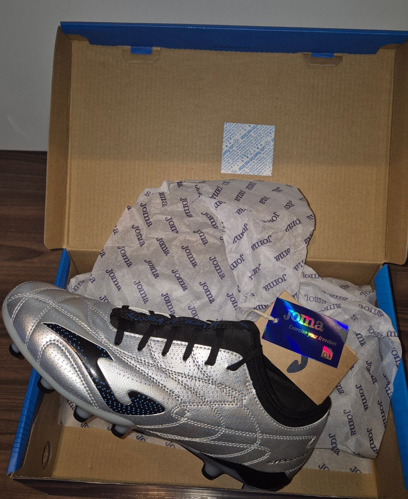 JOMA voetbalschoenen maat 43.5 NIEUW, Sport en Fitness, Honkbal en Softbal, Ophalen, Nieuw