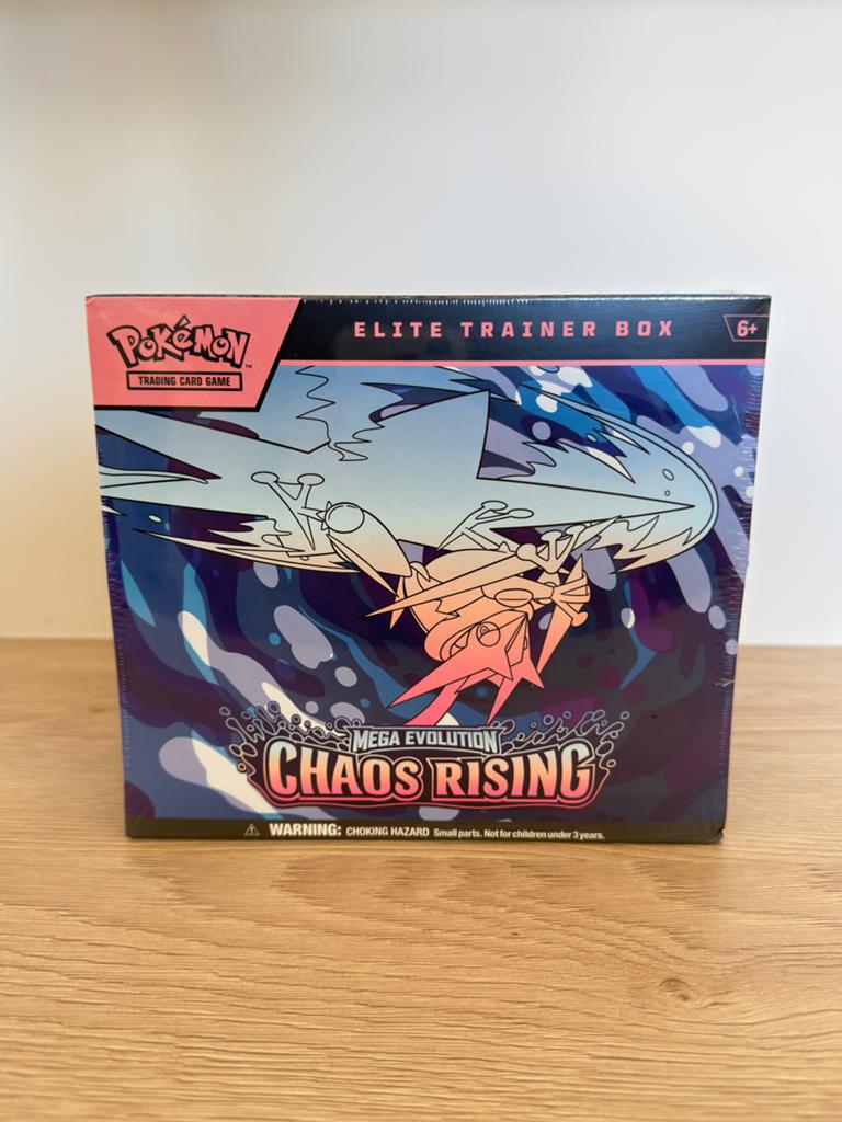 Chaos Rising ETB - Factory Sealed, Hobby en Vrije tijd, Verzamelkaartspellen | Pokémon, Ophalen, Nieuw