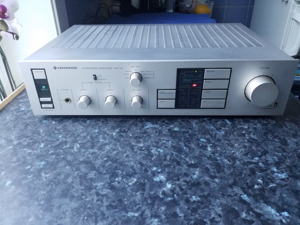 Kenwood KA - 7X , 2 x 100 Watts RMS / 8 ohm, speelt perfekt, Audio, Tv en Foto, Versterkers en Ontvangers, Ophalen, Stereo, 120 watt of meer