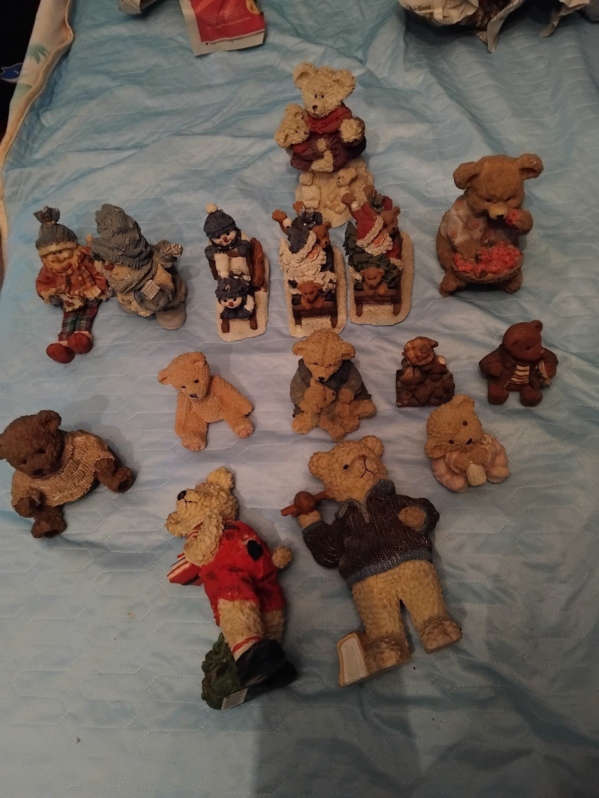 verschillende beeldjes in beertjes, Collections, Enlèvement