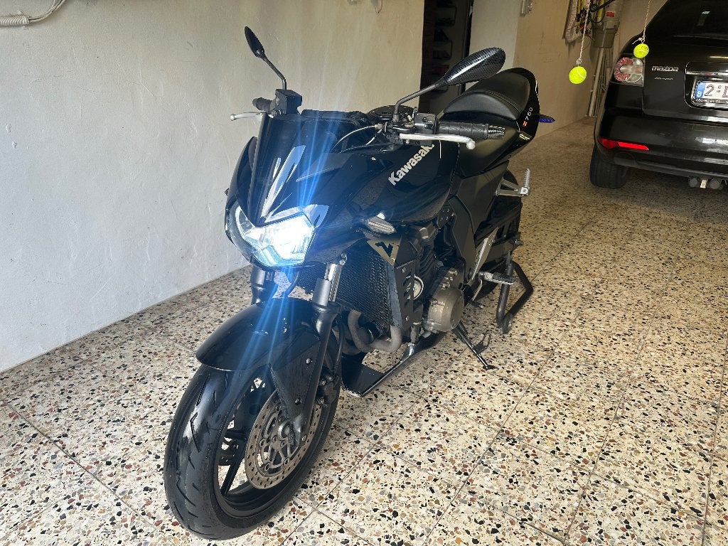 Z 750, LED Verlichting, 4 cilinders, Motorrijbewijs A, Gebruikt