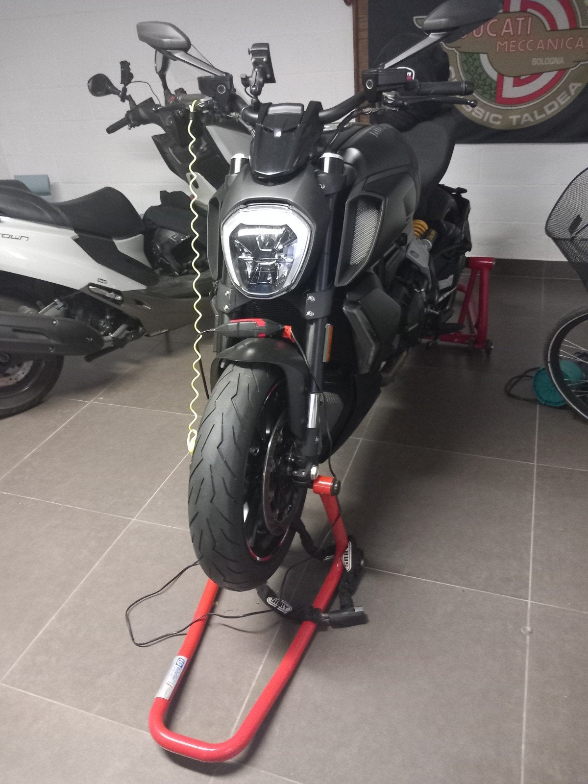 voorste paddock  altijd op mijn diavel gestaan.., Ophalen of Verzenden, Gebruikt