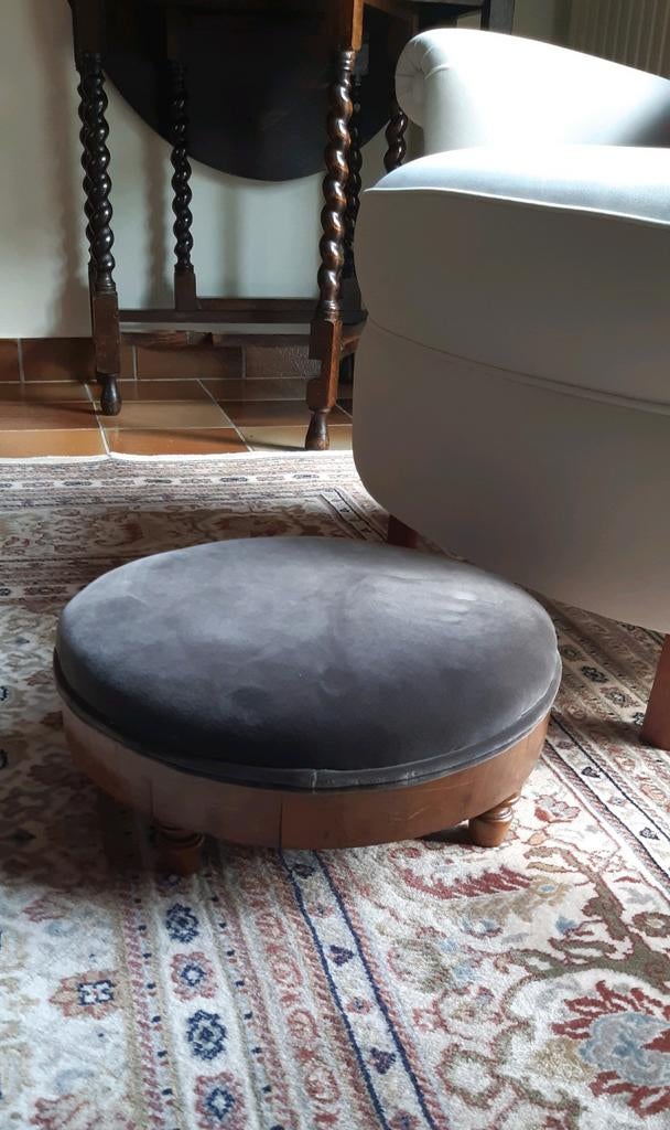 POUF ANCIEN !, Enlèvement