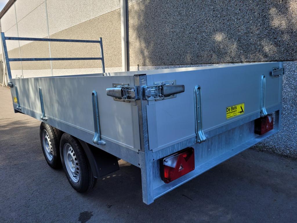 Plateau aanhangwagen, Ophalen