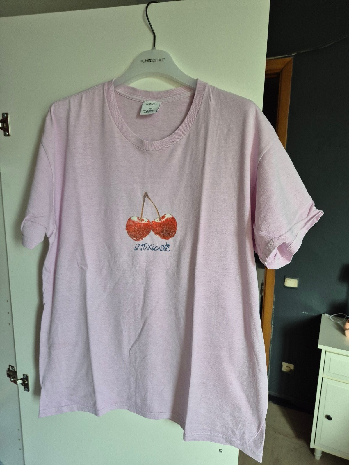 urban outfitters t shirt maat m gedragen staat maar nog goed, Ophalen of Verzenden, Maat 38/40 (M)