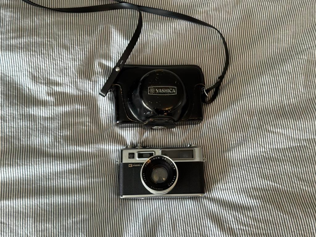 Yashica Electro 35 analoge camera, Enlèvement ou Envoi, Utilisé